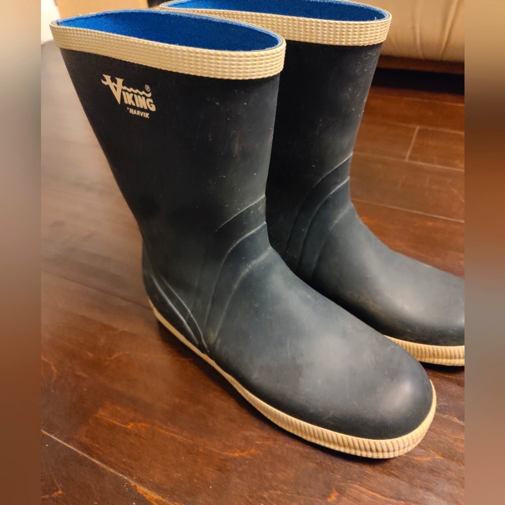 Viking by Harvik neoprene rain boots size 10